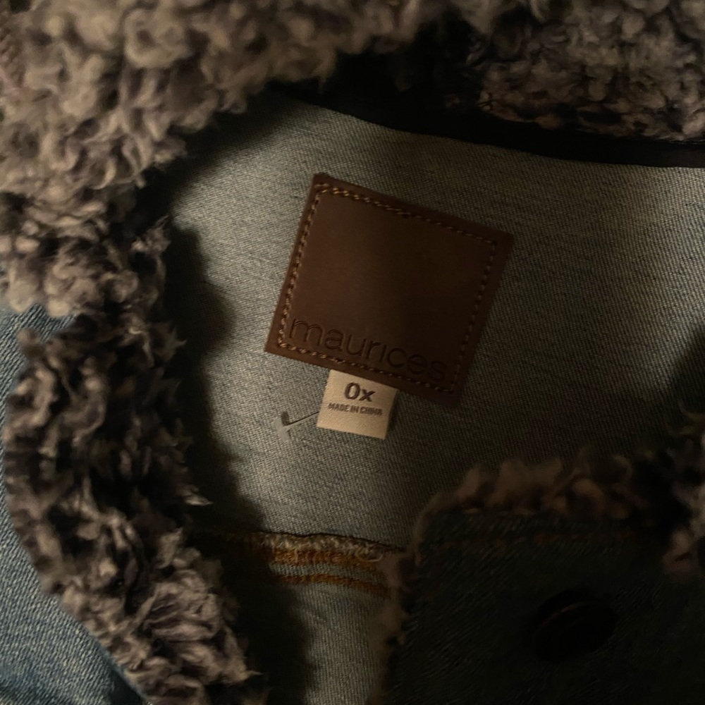 Sherpa Jean Jacket - Picture 5 of 6